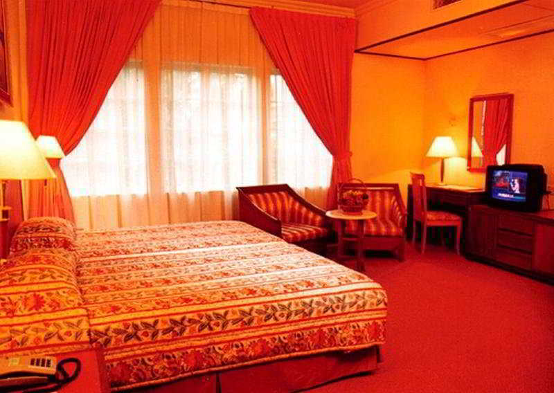 Holiday Villa Hotel City Centre Phnom Penh Værelse billede